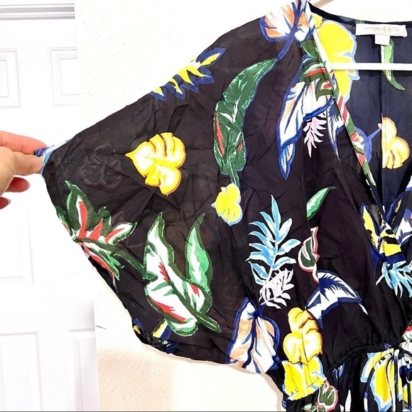 Cooper & Ella Anthro Women's Flowy Navy Tropical print Kaftan maxi dress size S - Picture 9 of 12